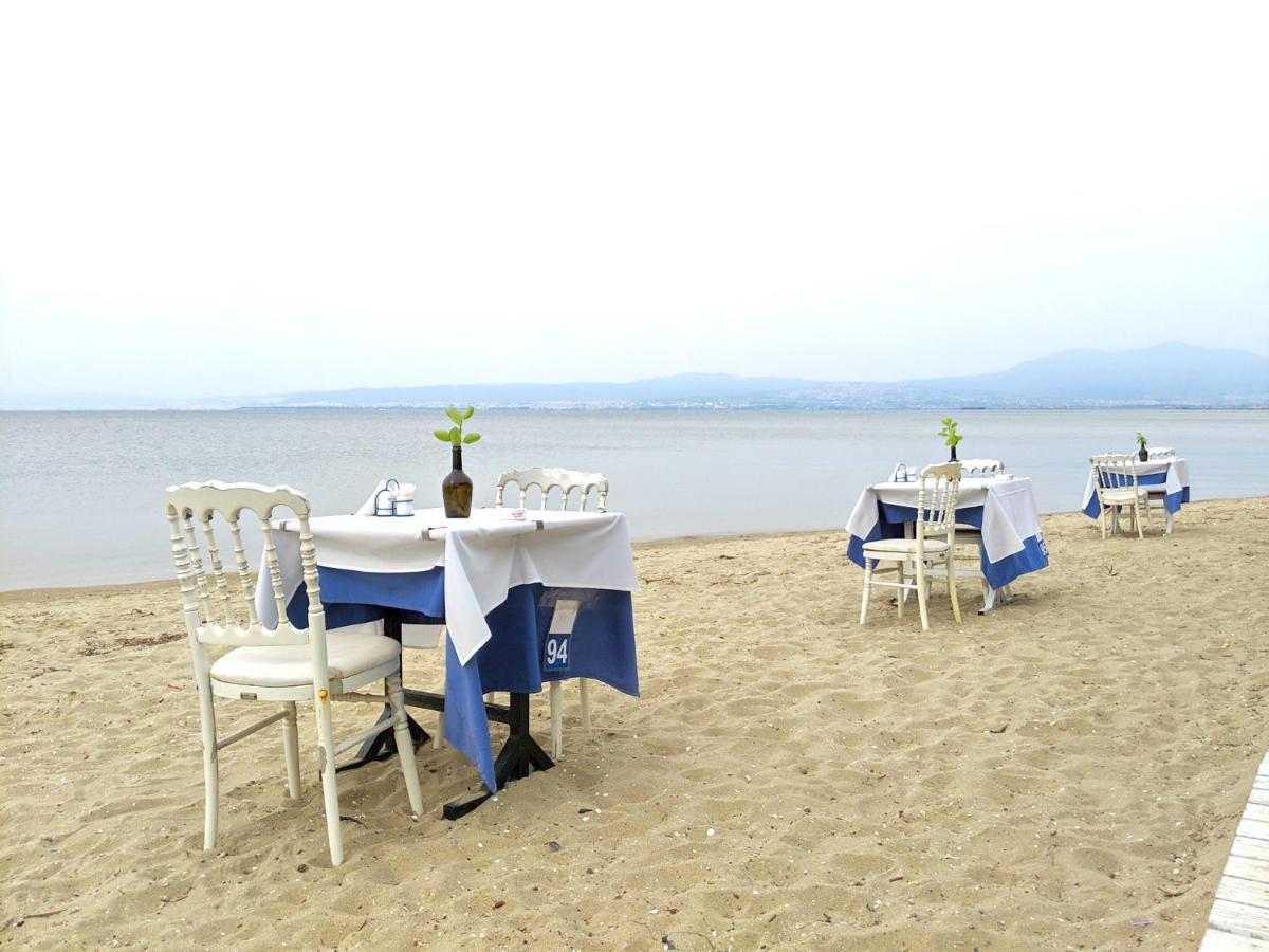 Irene Seafront Apartment นัวอายบิวาไต ภายนอก รูปภาพ